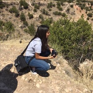 Meet your Posher, Priscilla